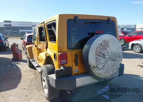 2014 Jeep Wrangler Unlimited Sahara z USA, uszkodzony, nr VIN 1C4BJWEG2EL168646